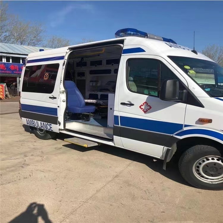 东西湖私人长途救护车出租转院回家