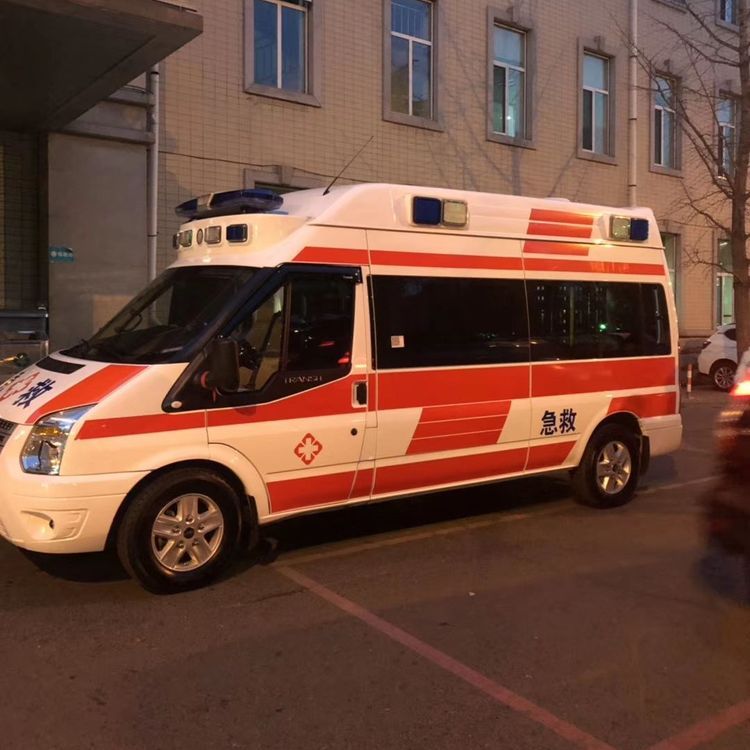 东西湖救护车出租护送保障